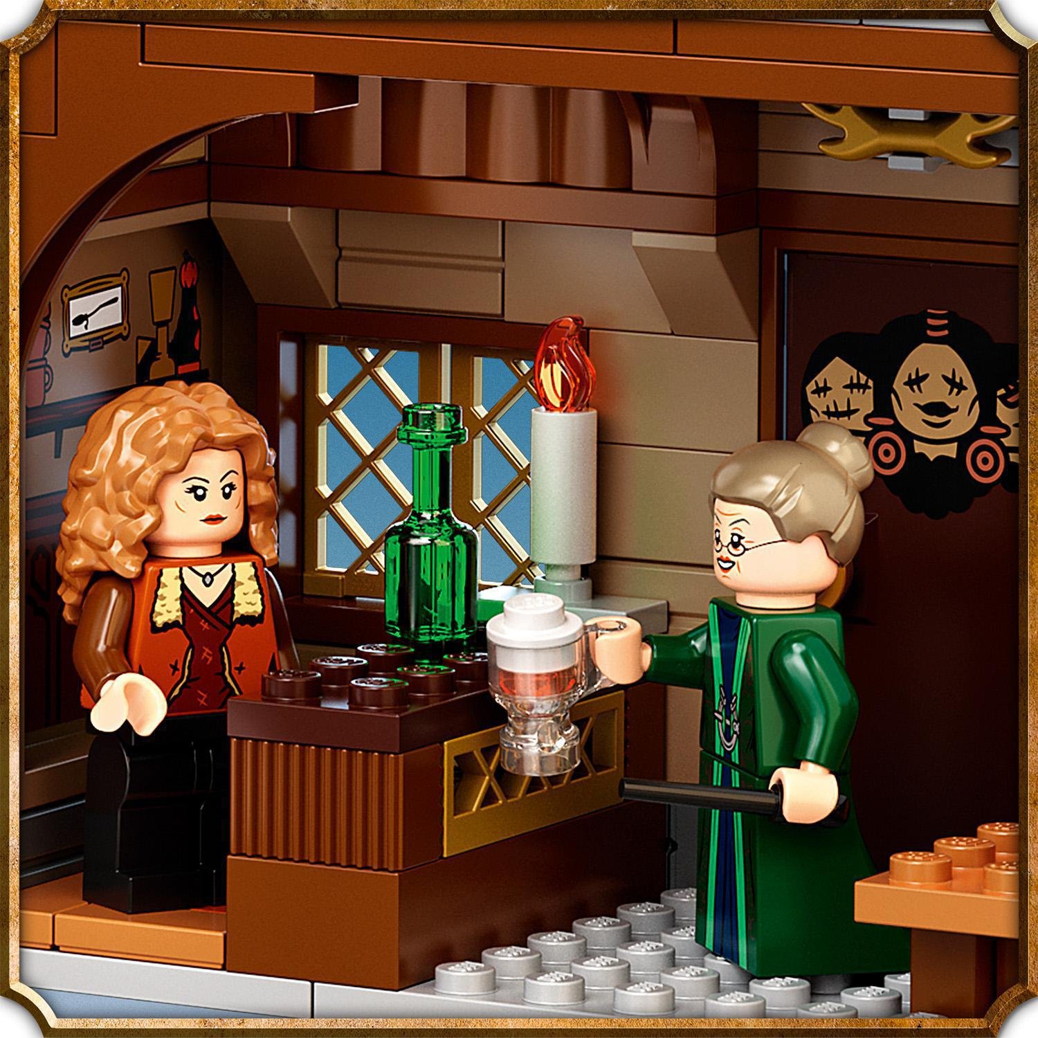 Конструктор LEGO Harry Potter Визит в деревню Хогсмид (76388 Конструктор LEGO Harry Potter Визит в деревню Хогсмид (76388