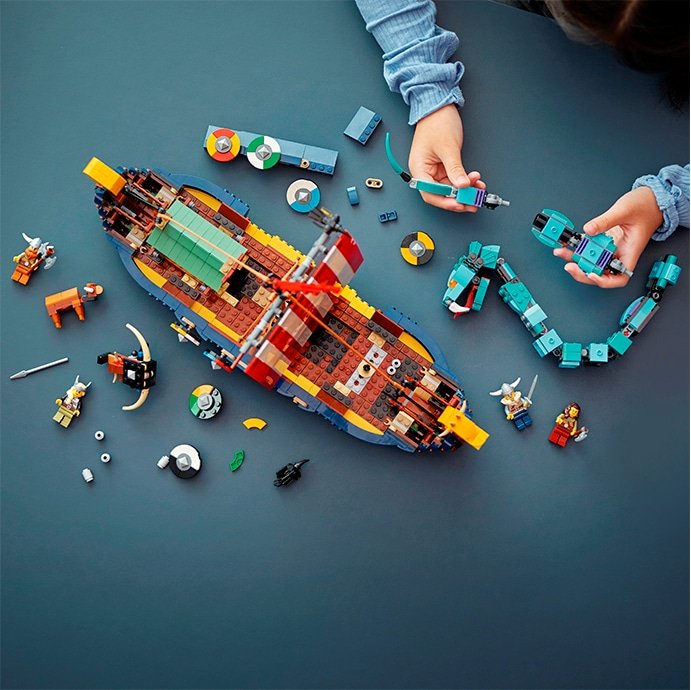 Конструктор LEGO Creator Корабль викингов и Мидгардский змей