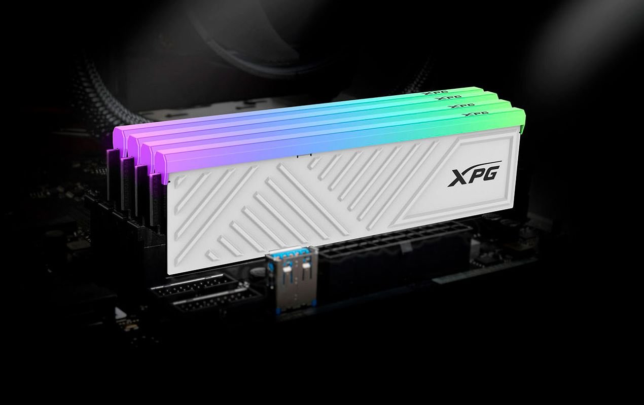 XPG DDR4 8GB 2枚　3600MHz メモリ Модуль пам'яті ADATA DDR4 8GB 3600MHz XPG Spectrix D35G RGB White